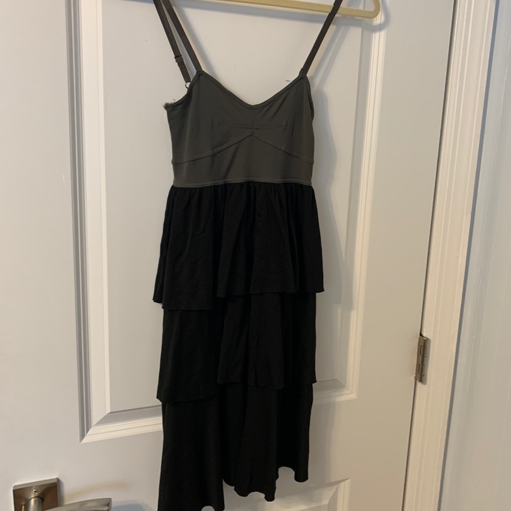 Theory black & gray strap ruffle dress